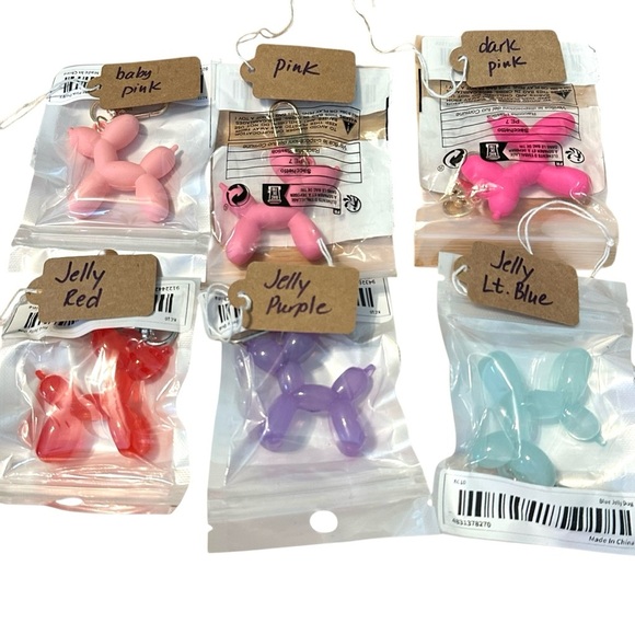 Balloon dog charms keychains NEW 1.75” length & width VARIETY OF COLORS - Picture 4 of 6